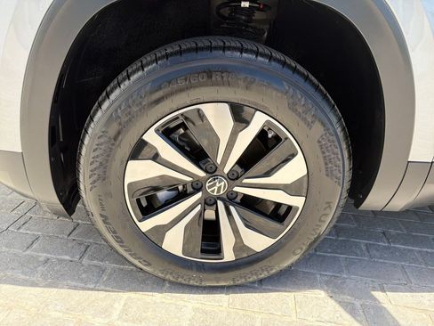 Certified 2026 Volkswagen Atlas SE AWD/4WD image 29