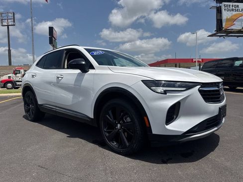 Used 2023 Buick Envision Preferred FWD image 9