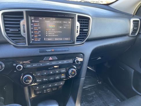 Used 2018 Kia Sportage EX w/ Option Group 040 image 13