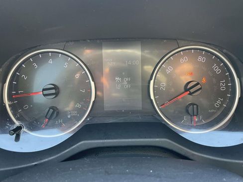 Used 2020 Toyota RAV4 LE image 23