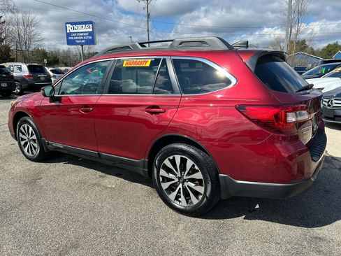 Used 2016 Subaru Outback 2.5i Limited image 2