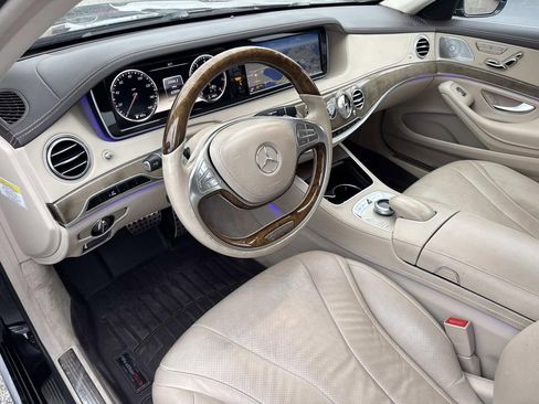 Used 2014 Mercedes-Benz S 550 Sedan image 20