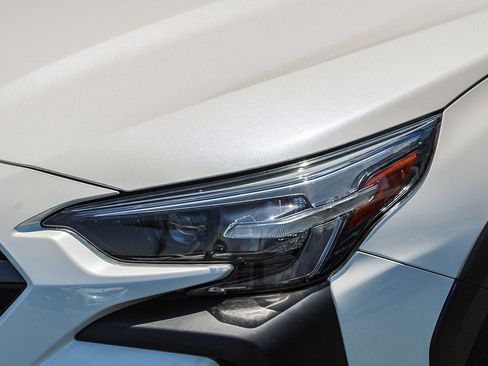 Used 2024 Subaru Outback Limited AWD/4WD image 5