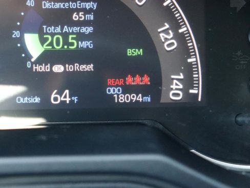 Used 2025 Toyota RAV4 XLE image 26