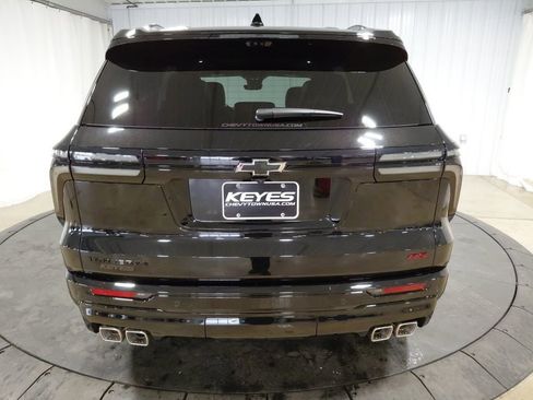 New 2026 Chevrolet Traverse RS w/ LPO, Floor Liner Package image 7