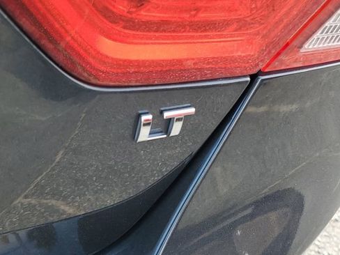 Used 2015 Chevrolet Impala LT w/ Convenience Package image 26