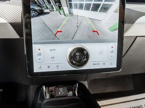 Used 2023 Ford Mustang Mach-E Premium image 9