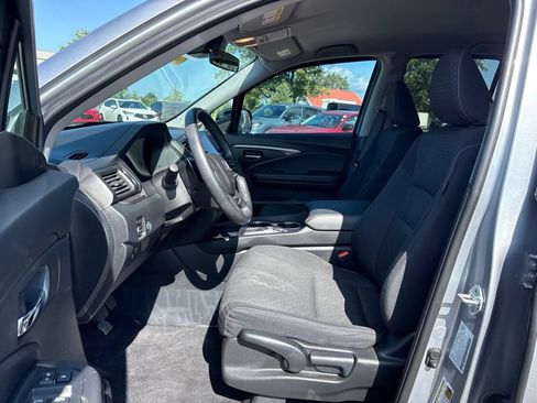 Used 2024 Honda Ridgeline Sport image 14