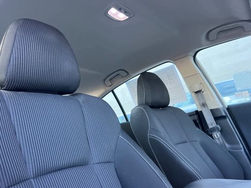 Used 2023 Subaru Legacy Premium image 17