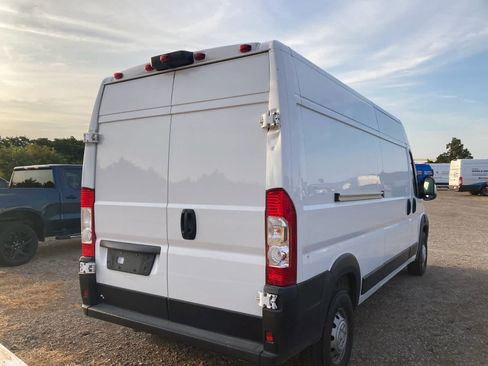 Used 2023 RAM ProMaster 2500 FWD image 7