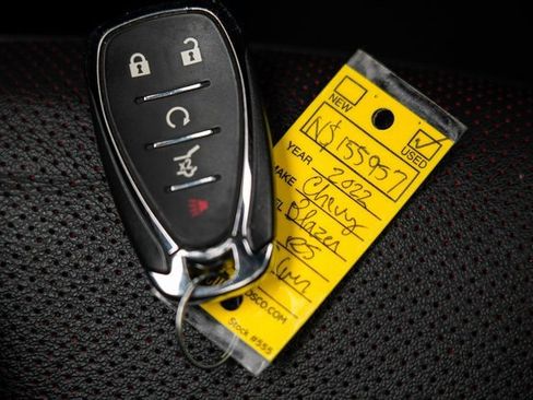 Used 2022 Chevrolet Blazer RS w/ Enhanced Convenience Package image 35