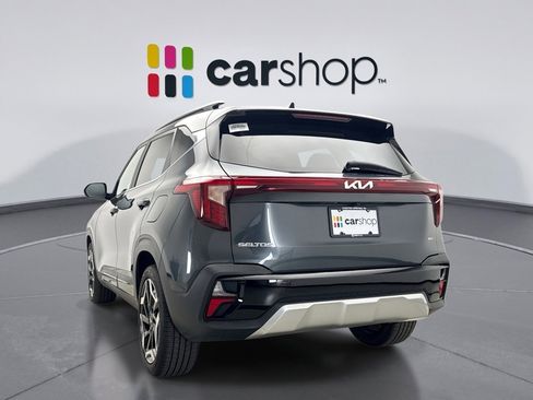 Used 2024 Kia Seltos SX w/ SX Sunroof Package AWD/4WD image 3