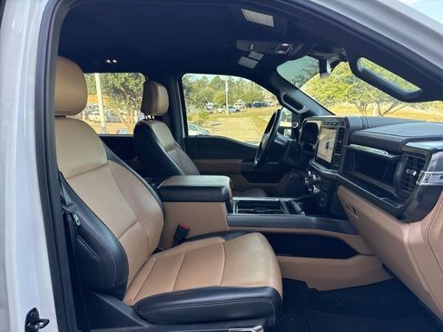 Used 2024 Ford F450 Lariat w/ FX4 Off-Road Package image 12