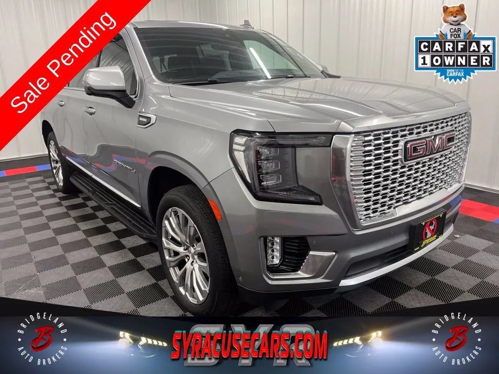 Used 2024 GMC Yukon XL Denali w/ Advanced Technology Package AWD/4WD image 1