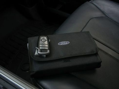 Used 2017 Ford F250 Platinum w/ Platinum Ultimate Package image 56