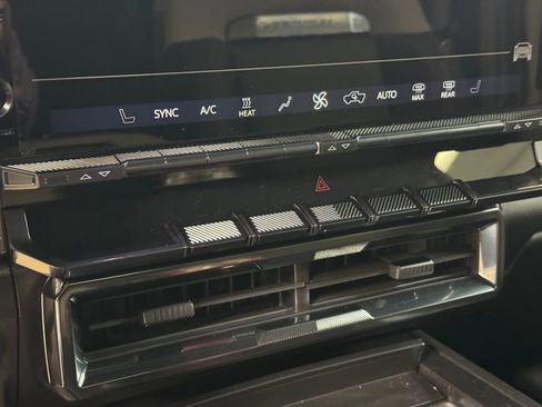 New 2026 GMC Hummer EV 3X image 39