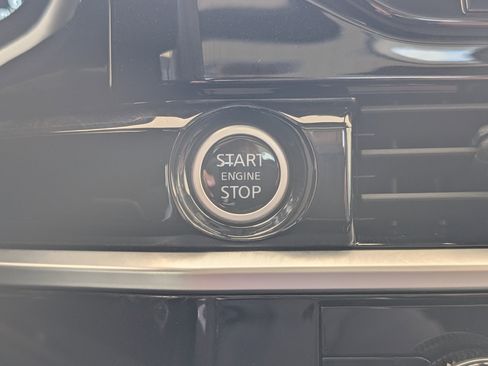 Used 2024 Nissan Pathfinder Platinum w/ Cargo Package image 36