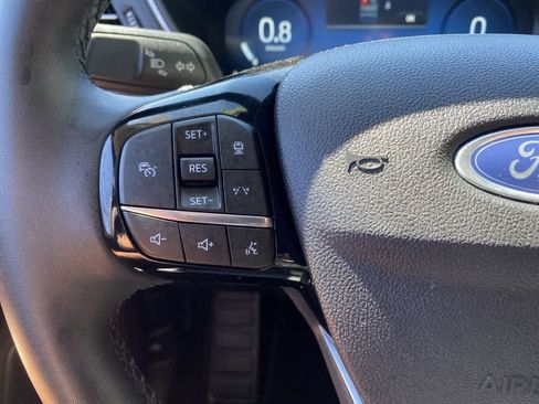 Used 2025 Ford Escape Platinum AWD/4WD image 20