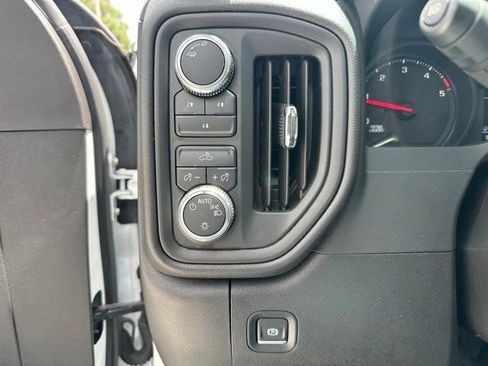 Used 2025 GMC Sierra 2500 Pro AWD/4WD image 23