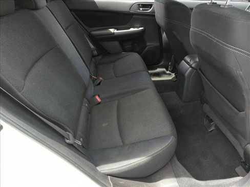 Used 2015 Subaru Crosstrek 2.0i Premium AWD/4WD image 18
