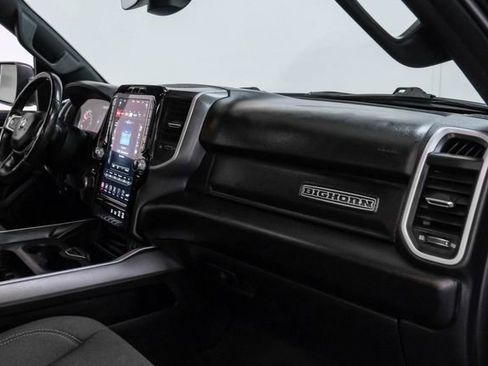 Used 2021 RAM 1500 Big Horn image 12