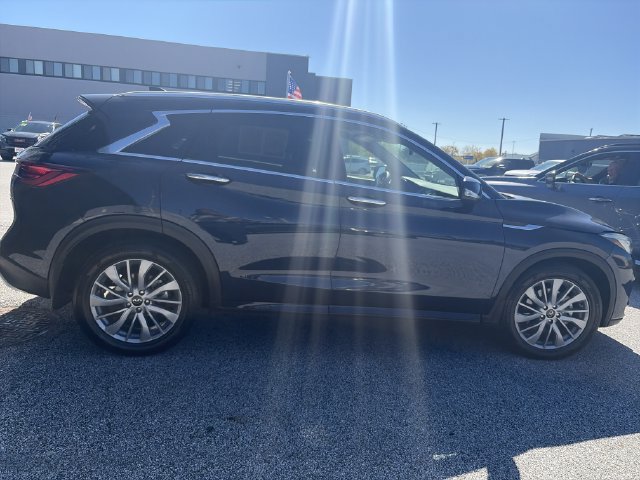 Used 2024 INFINITI QX50 Luxe AWD/4WD image 6
