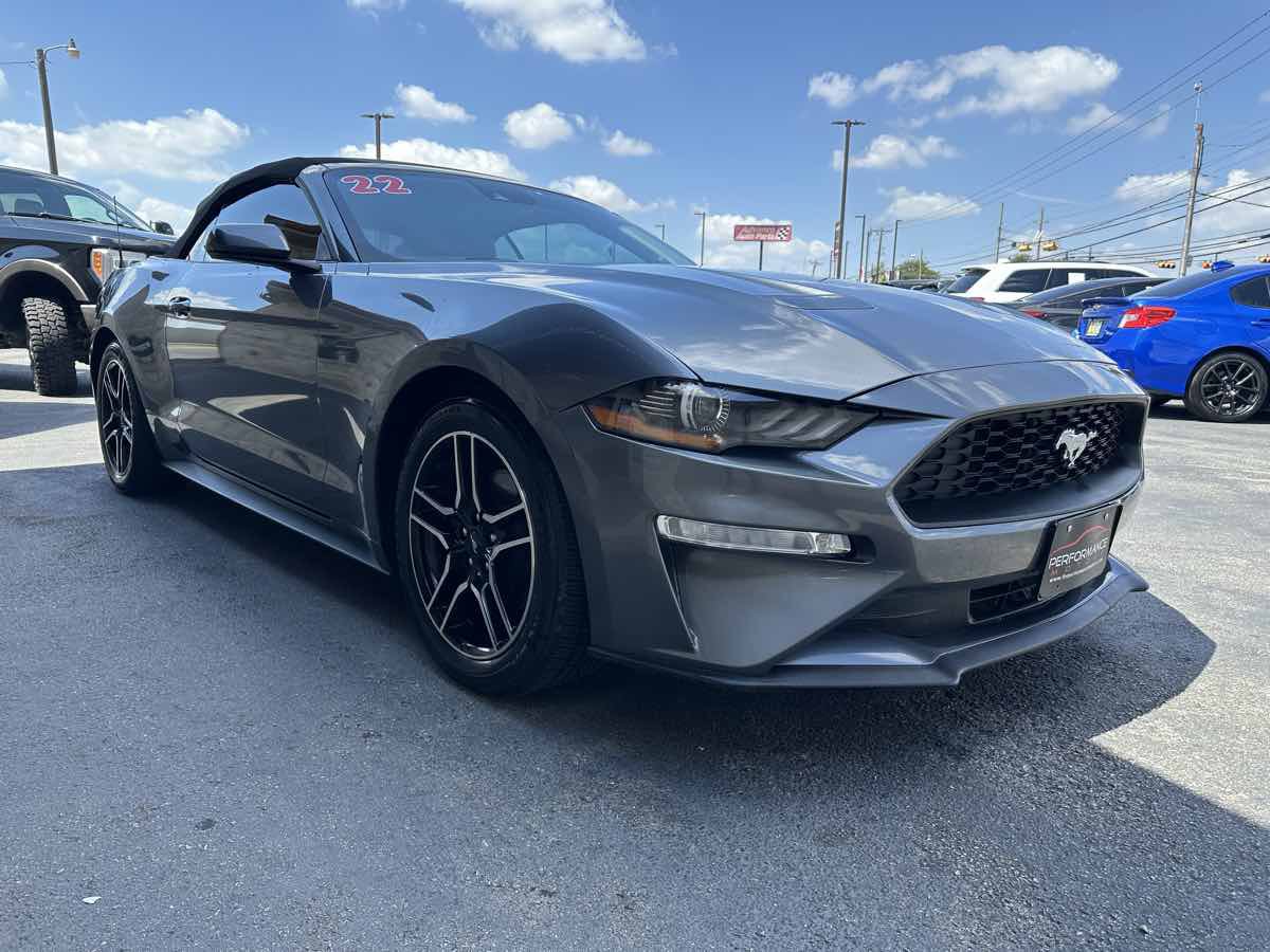 Used 2022 Ford Mustang Premium RWD image 6