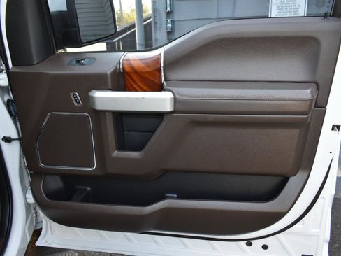 Used 2016 Ford F150 King Ranch w/ Equipment Group 601A Luxury image 38