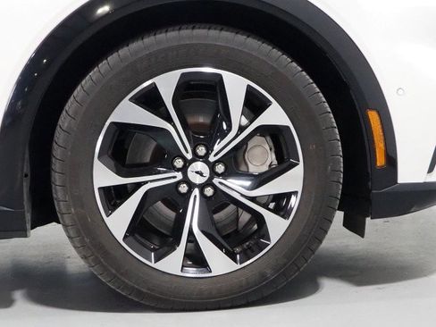 Used 2022 Ford Mustang Mach-E Premium image 44