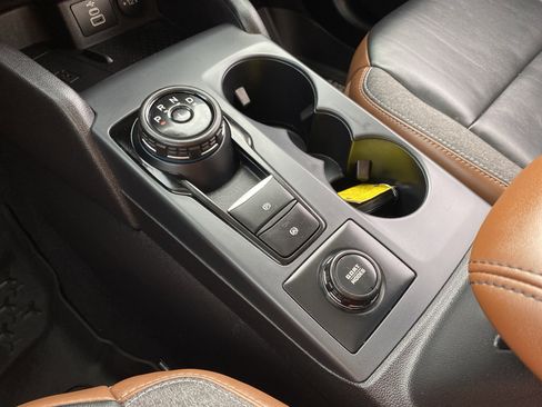 Used 2023 Ford Bronco Sport Outer Banks w/ Tech Package image 11