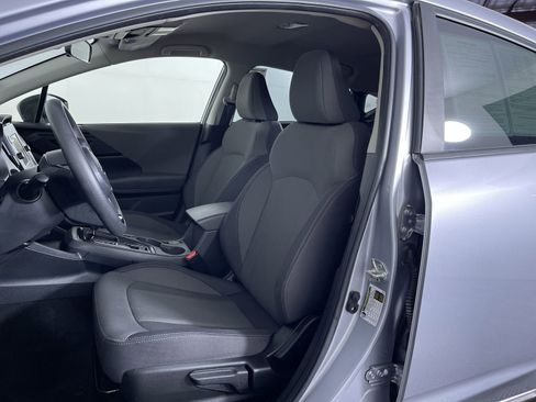 Used 2024 Subaru Crosstrek 2.0i AWD/4WD image 15