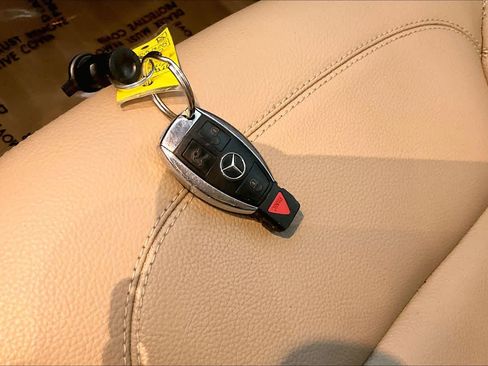 Used 2012 Mercedes-Benz ML 350 4MATIC image 15