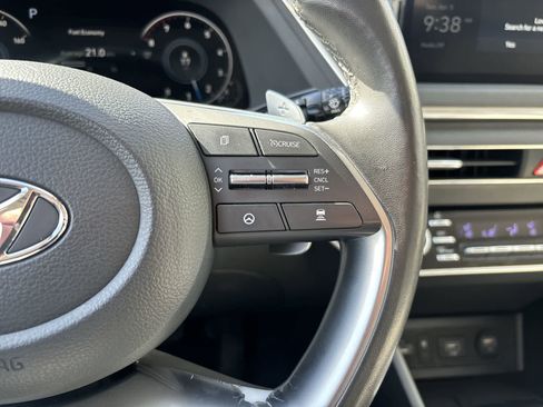 Used 2023 Hyundai Sonata Limited FWD image 15