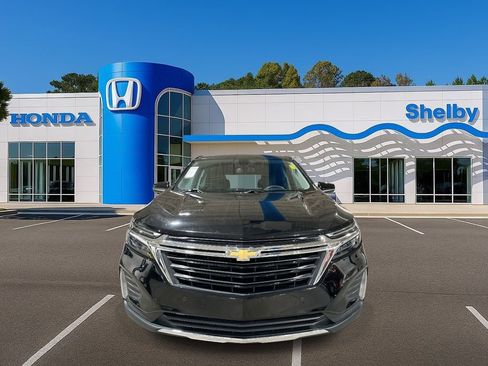 Used 2024 Chevrolet Equinox LT image 3