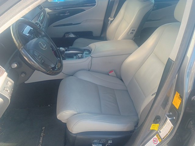 Used 2014 Lexus LS 460 L RWD image 11