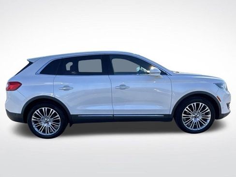 Used 2016 Lincoln MKX Reserve w/ Technology Package image 6