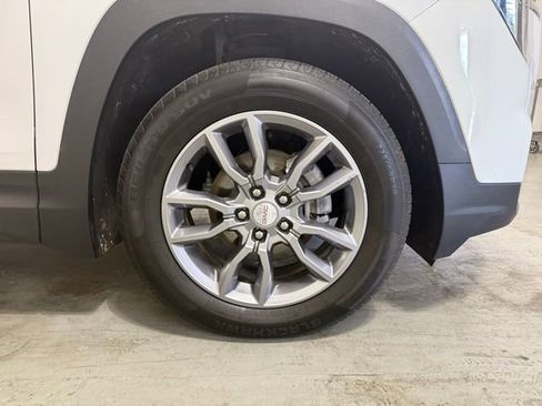 Certified 2022 GMC Terrain SLT image 31