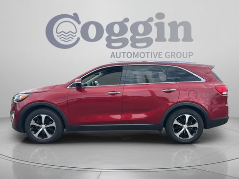 Used 2018 Kia Sorento EX w/ EX Advanced Touring Package FWD image 2