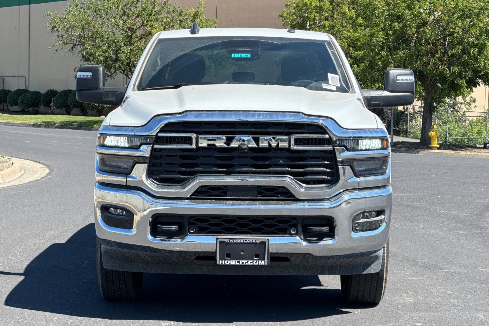 New 2026 RAM 3500 Big Horn AWD/4WD image 8
