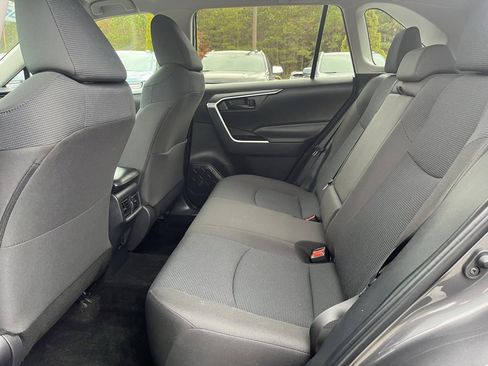 Used 2024 Toyota RAV4 LE image 23