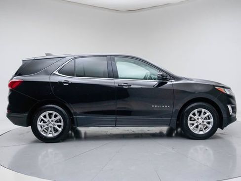 Used 2018 Chevrolet Equinox LT FWD image 8