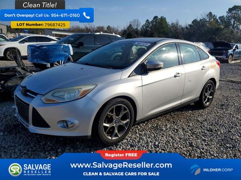 Used 2013 Ford Focus SE image 1