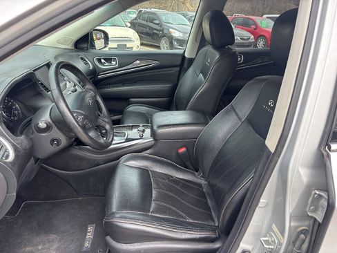 Used 2013 INFINITI JX35 AWD w/ Premium Pkg image 17