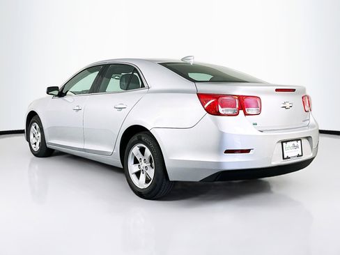 Used 2016 Chevrolet Malibu LT image 5