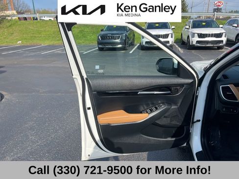 Certified 2024 Kia Seltos EX AWD/4WD image 26