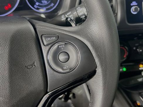 Used 2022 Honda HR-V Sport image 18