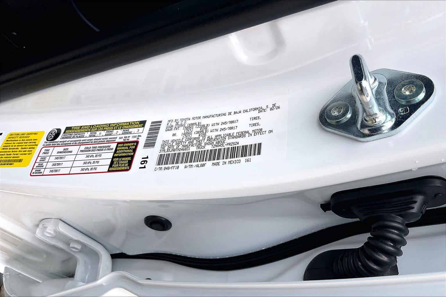 Certified 2026 Toyota Tacoma SR5 AWD/4WD image 21