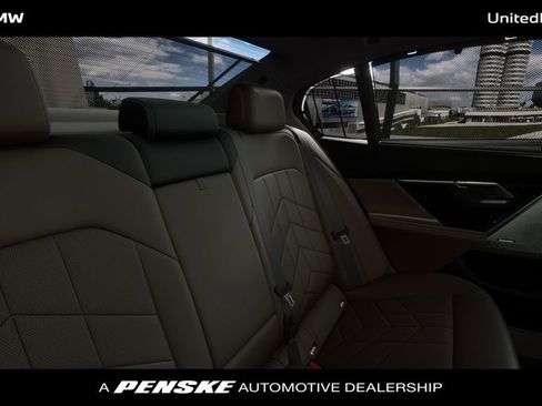 New 2026 BMW 530i w/ Executive Package image 38