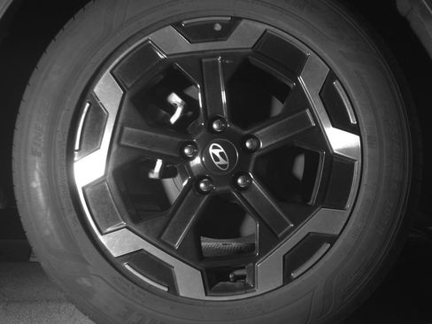 Used 2025 Hyundai Santa Fe SEL image 15