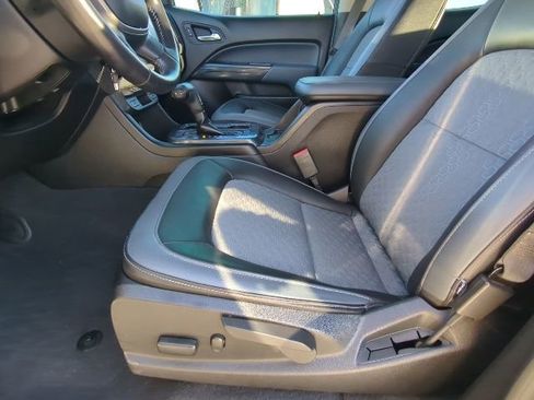 Used 2020 Chevrolet Colorado Z71 image 15